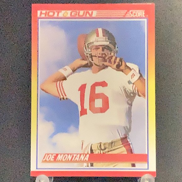 1990 Score Joe Montana Football Card!! - Picture 1 of 2